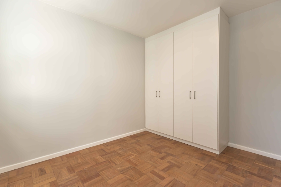 To Let 2 Bedroom Property for Rent in Sea Point Western Cape